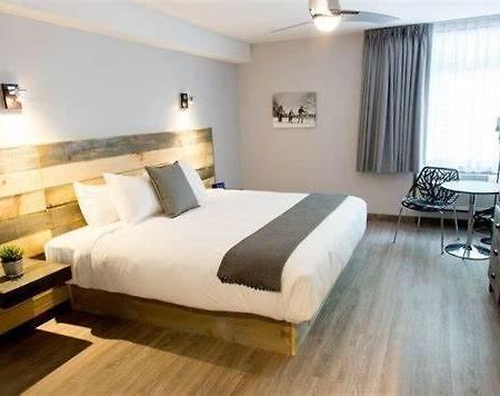 Hotel Far Hills Val-Morin 外观 照片