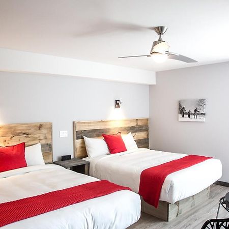 Hotel Far Hills Val-Morin 外观 照片
