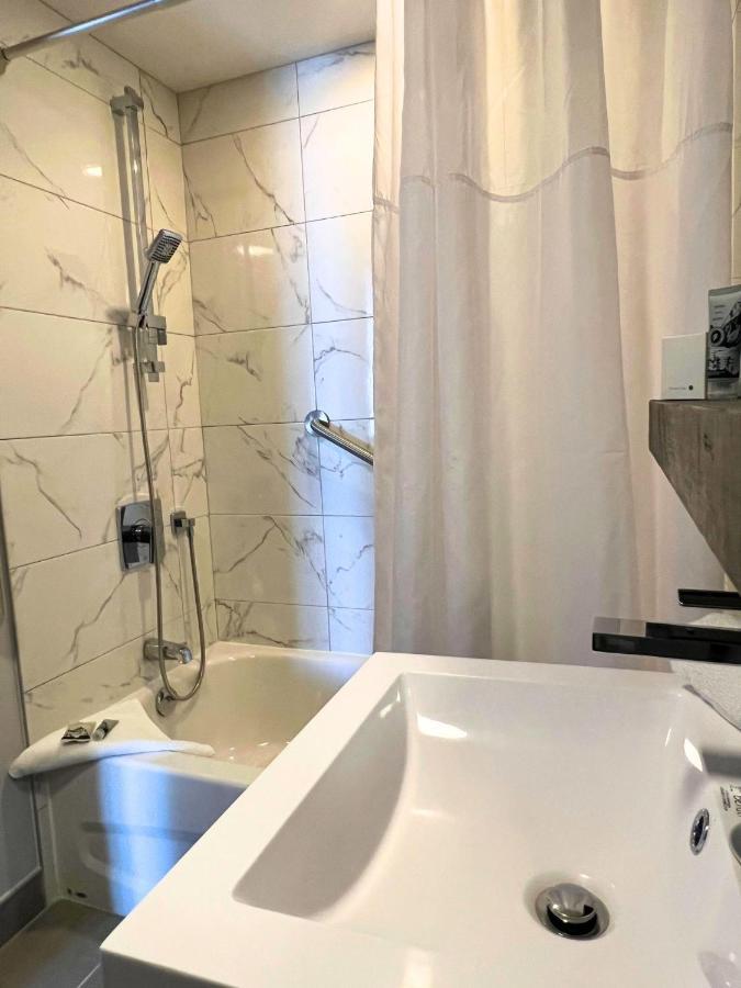 Hotel Far Hills Val-Morin 外观 照片